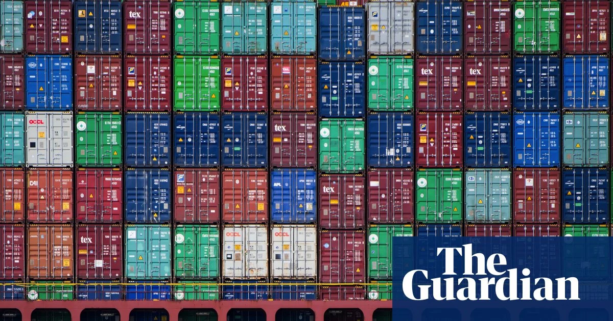 EU trade deficit with China reaches record €1bn a day, data shows
