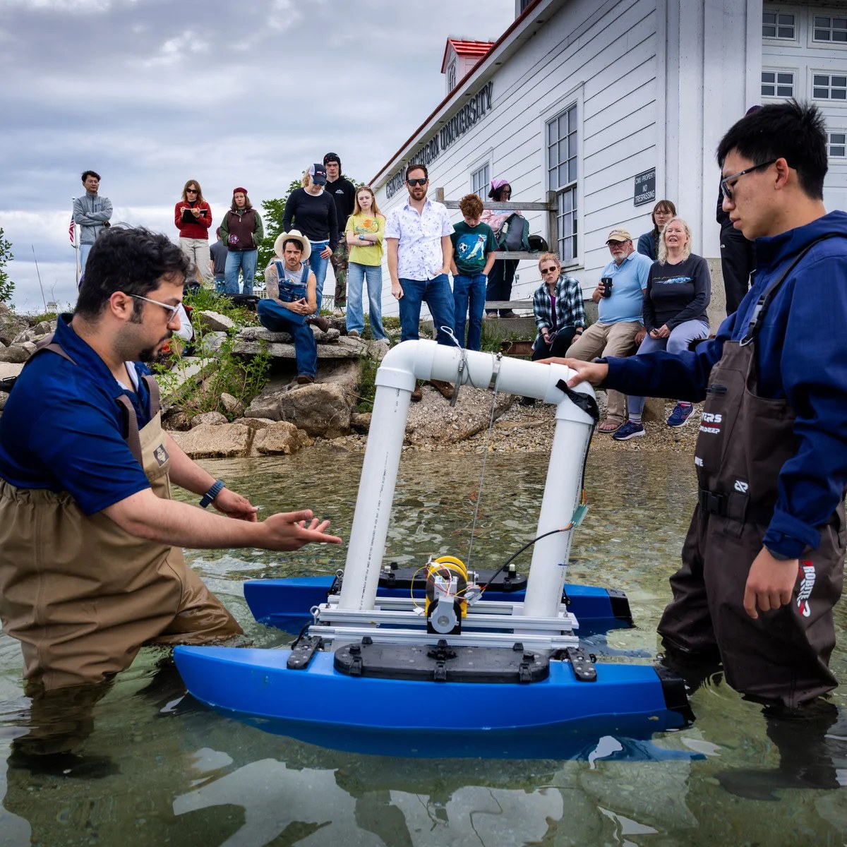 Experimental bathtub: the remote lake island trying wave power to boost energy security