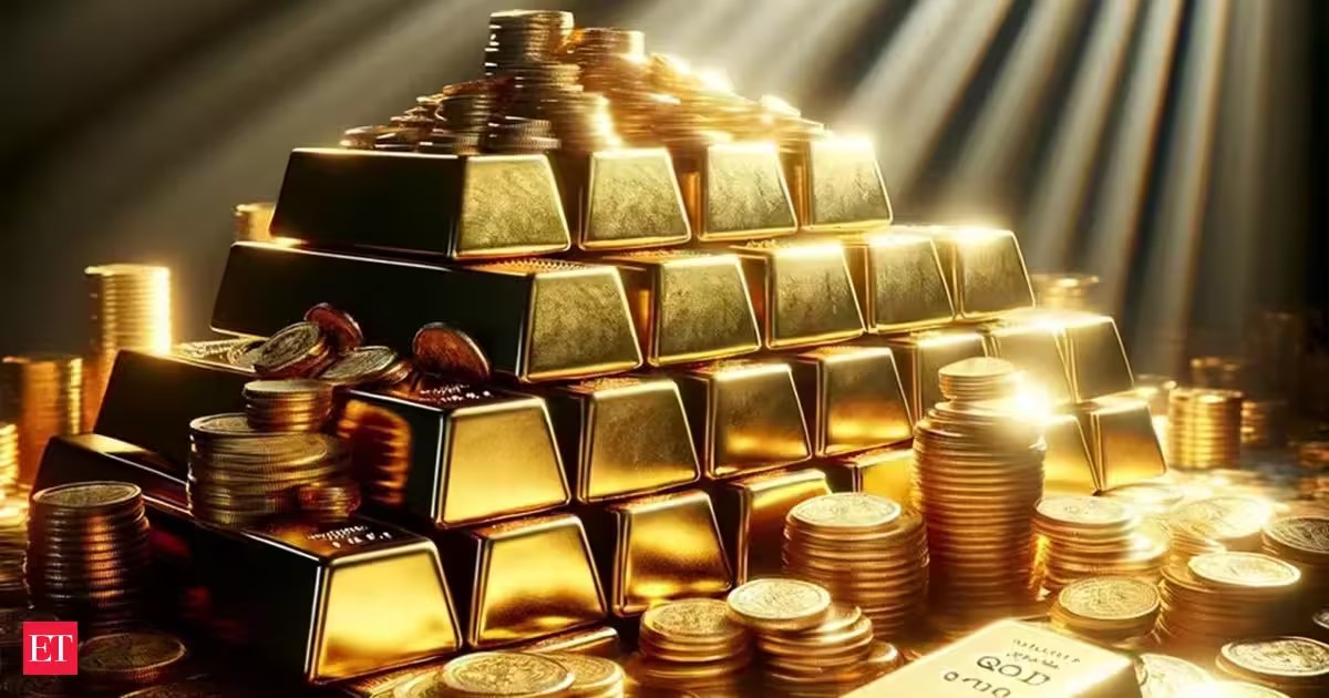 Gold holds near $4,400 after rebound as Trump, Fed remarks ease inflation fears
