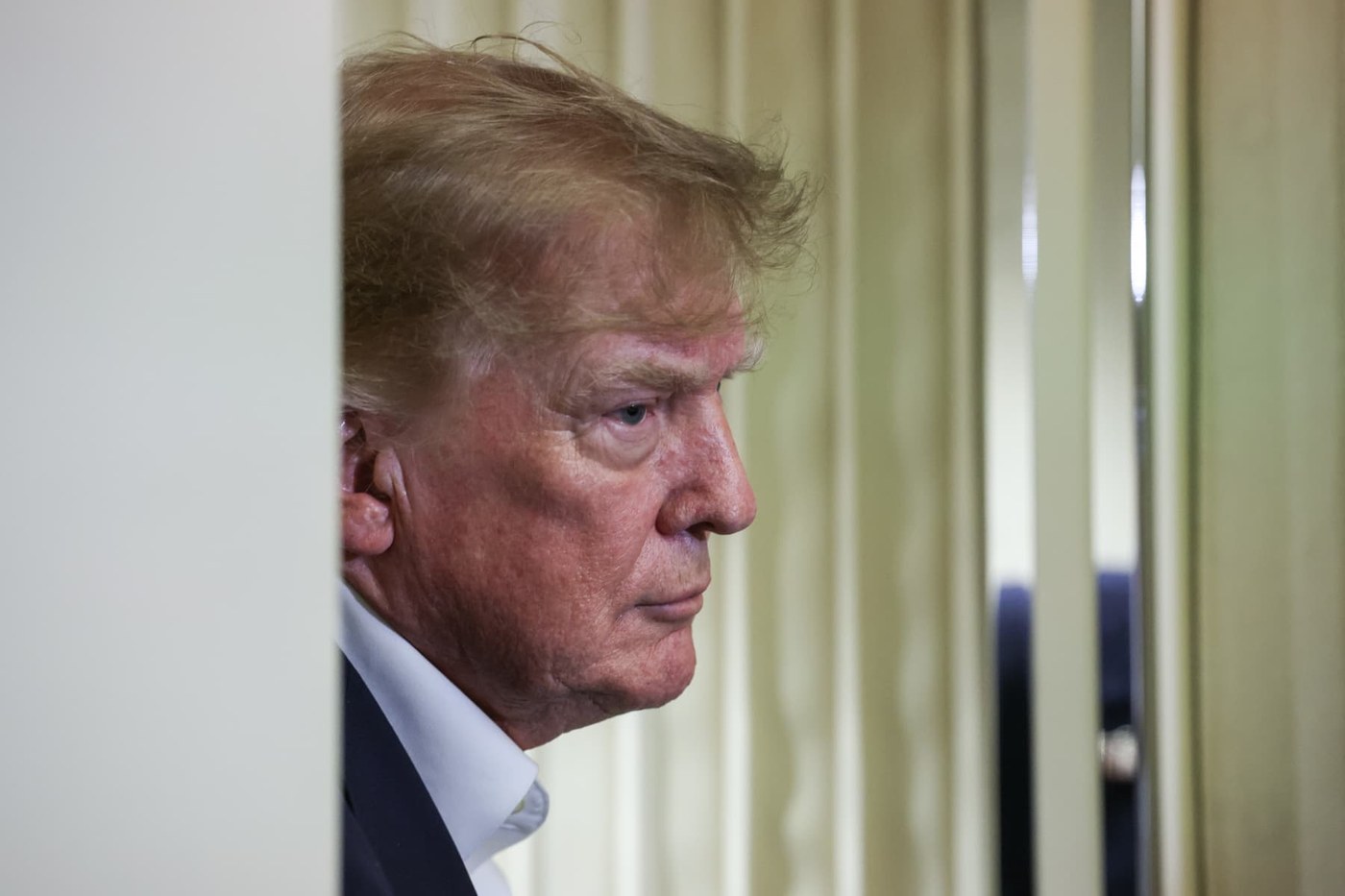 Trump urges Ukraine to stop ‘knocking out’ Russian oil refineries as U.S. diesel hits record