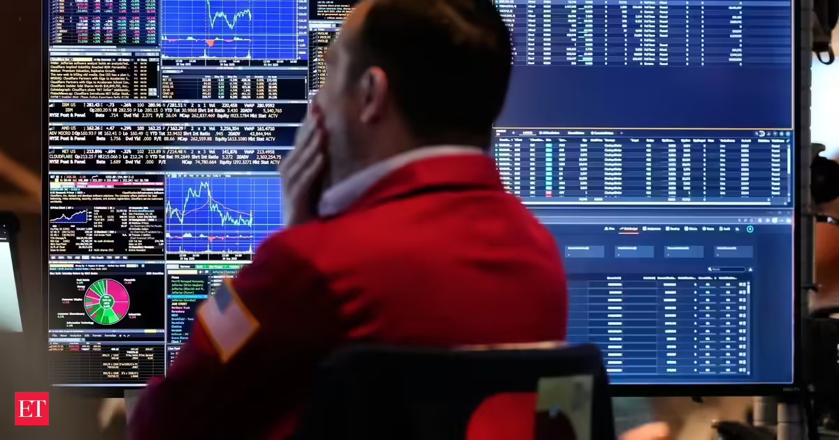 Crude Oil Inventories Fall Less Than Expected, Impacting Market Sentiment