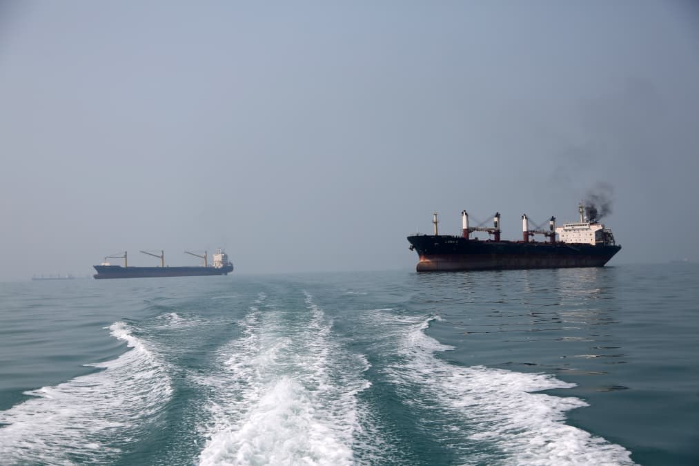 Oil rises amid growing Mideast tensions between Iran-backed Houthis and Saudi Arabia