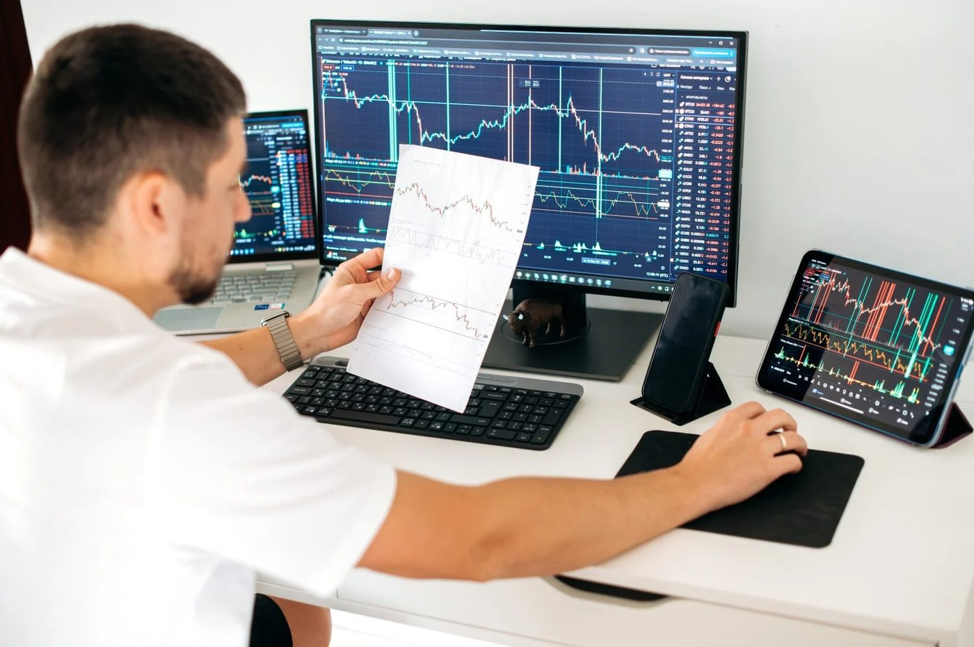 Bitcoin’s Failed Breakouts Are Becoming Hard to Ignore