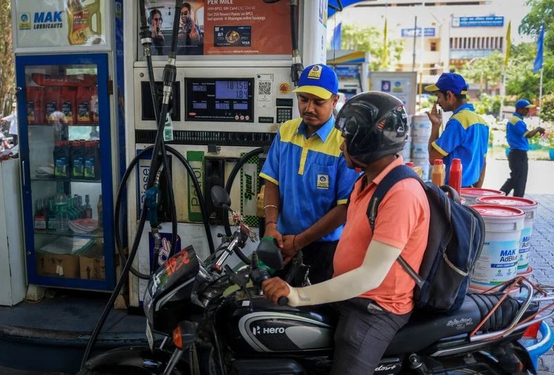 India’s May retail inflation rises to 3.93% on year