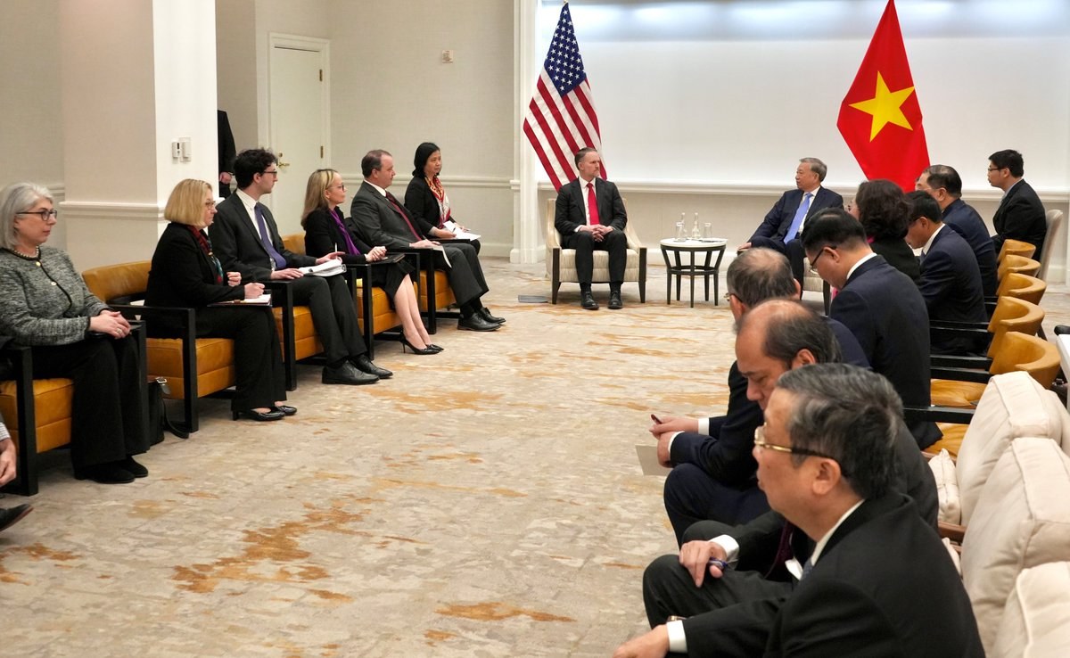 Vietnam reaffirms trade talks, urges US to conclude trade investigation