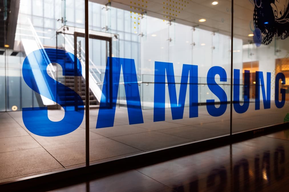 Samsung Electronics shares rise as robotics move highlights push into physical AI