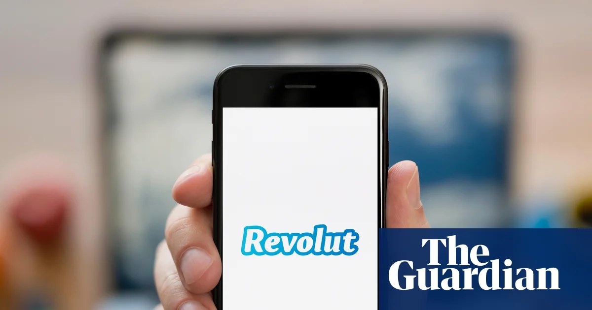 Revolut pushes new recruits into office in shift from ‘remote-first’ policy