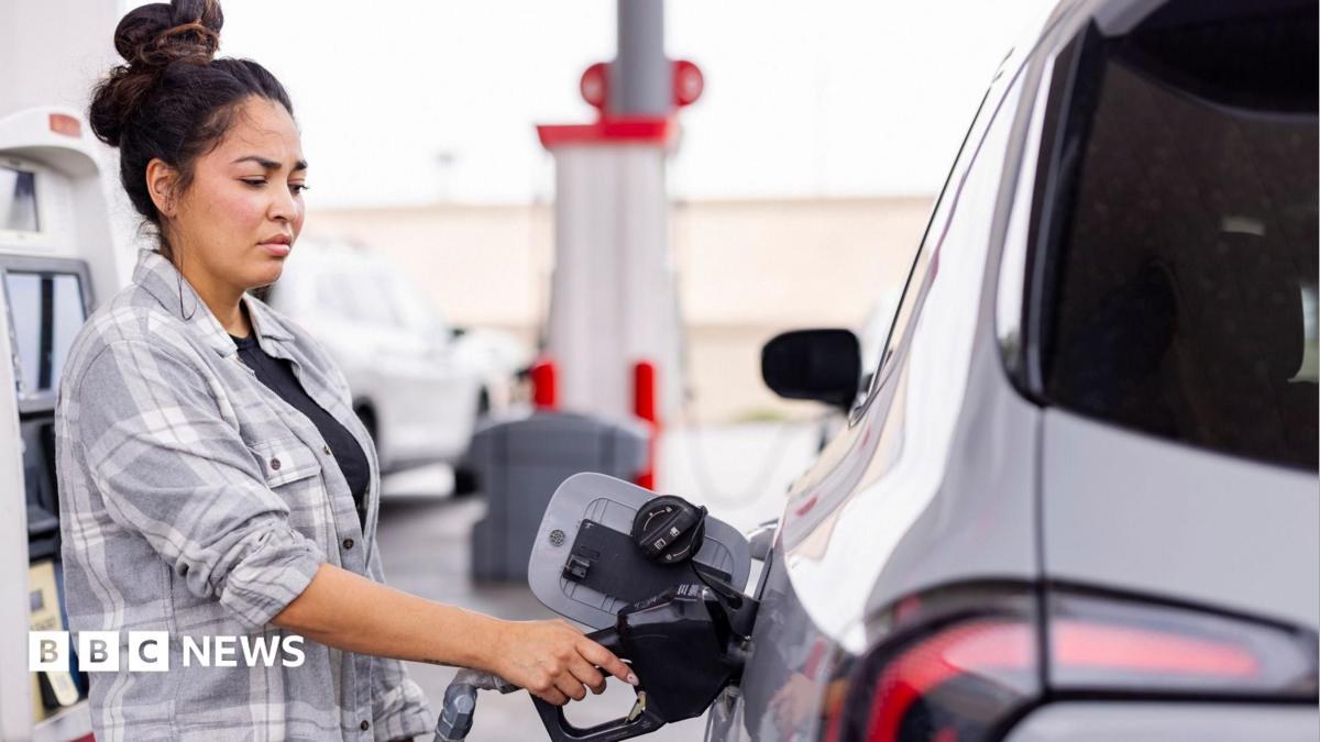 US inflation rate eases to 3.5% as gasoline prices fall