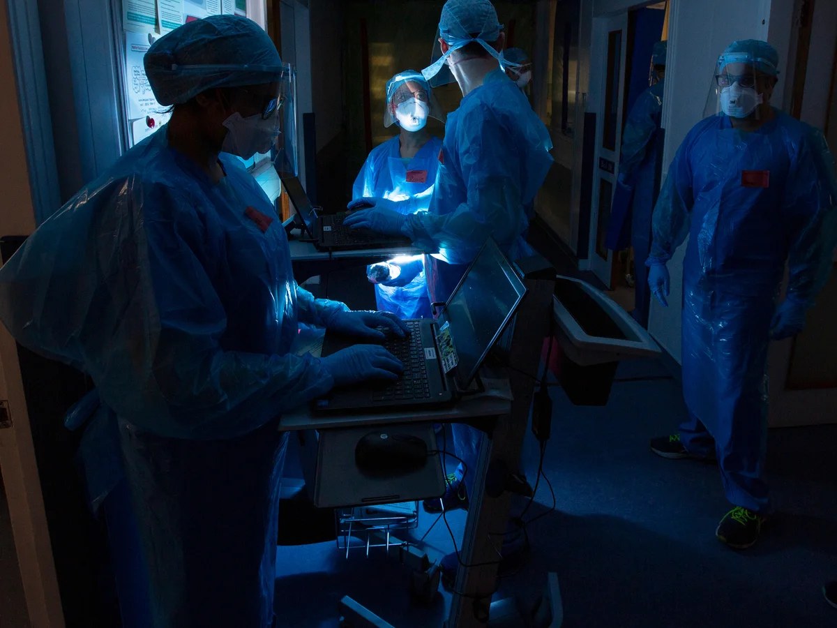 Johnson government wasted £10bn on PPE, Covid inquiry finds